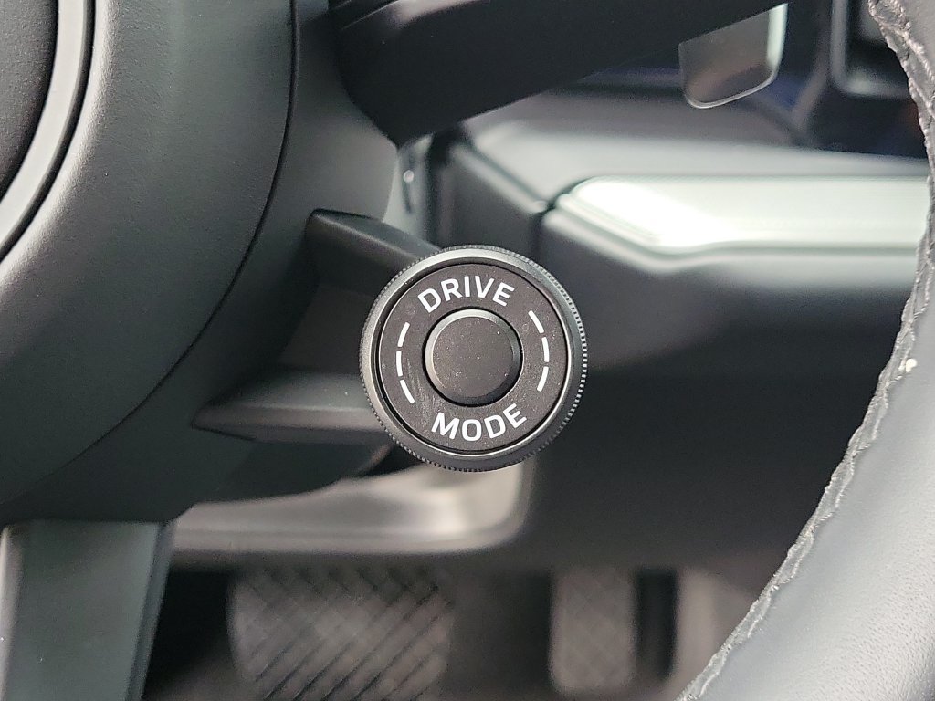 Certified 2026 Porsche Cayenne Coupe AWD/4WD image 38