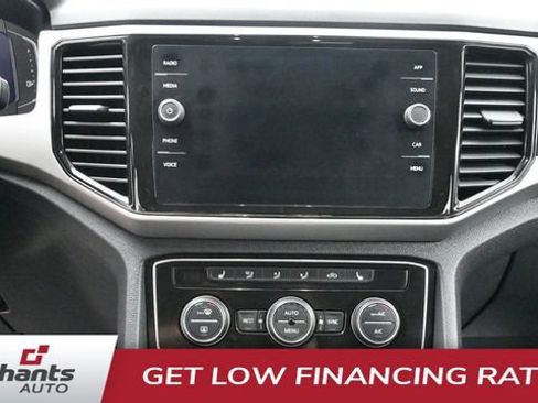 Used 2023 Volkswagen Atlas SE AWD/4WD image 16