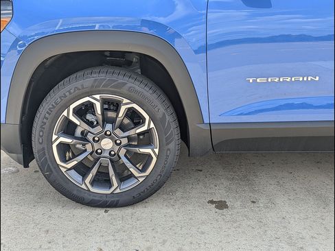 New 2027 GMC Terrain Elevation w/ Elevation Premium Package AWD/4WD image 10
