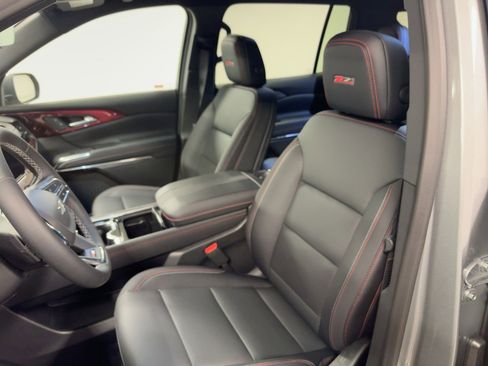New 2026 Chevrolet Traverse Z71 w/ Driver Confidence Package image 5
