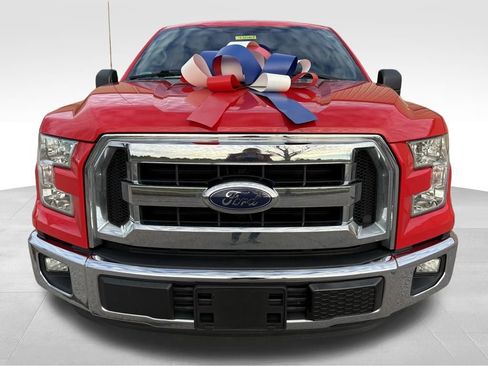 Used 2016 Ford F150 XLT image 8