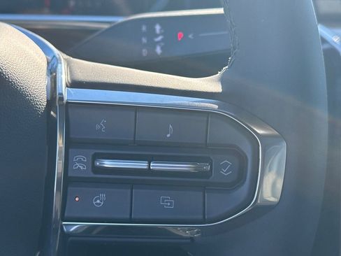 New 2025 GMC Sierra EV Denali image 24