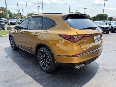 Certified 2022 Acura MDX Type S AWD/4WD image 5