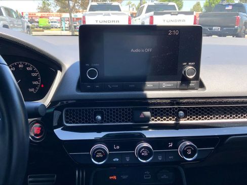 Used 2023 Honda Civic Sport image 32