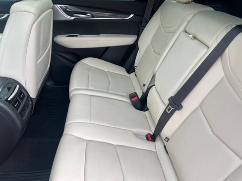 Used 2020 Cadillac XT5 Sportv AWD/4WD image 13