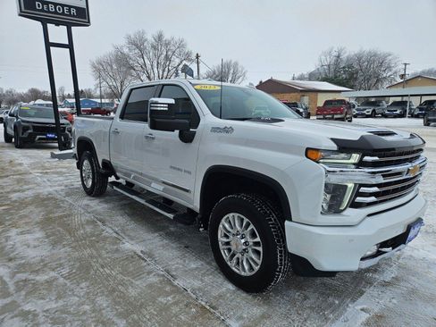 Used 2023 Chevrolet Silverado 3500 High Country image 6