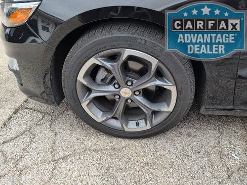 Used 2024 Chevrolet Malibu LT image 3