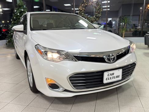 Used 2015 Toyota Avalon XLE image 5