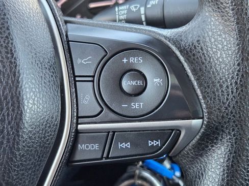 Used 2024 Toyota Camry LE image 19