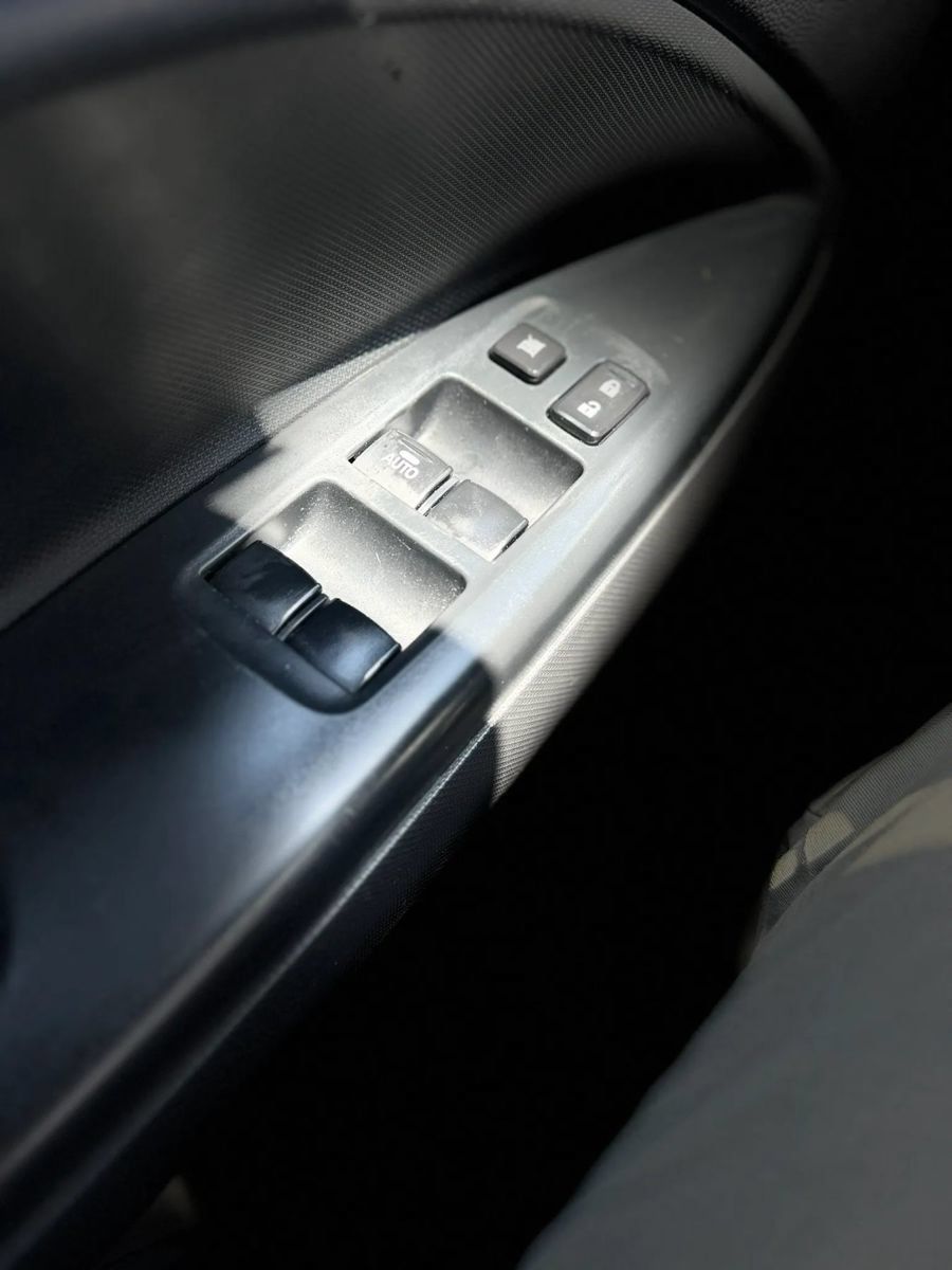 Used 2024 Mitsubishi Mirage ES FWD image 32
