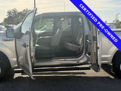 Certified 2018 Ford F150 XLT image 16