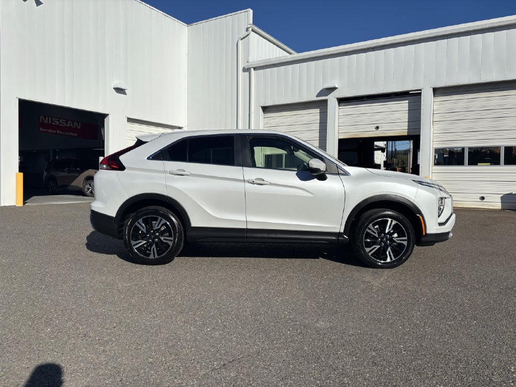 Used 2025 Mitsubishi Eclipse Cross SE AWD/4WD image 8