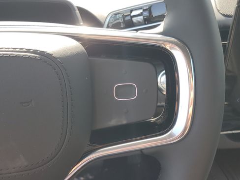 New 2026 Lincoln Nautilus Premier AWD/4WD image 17