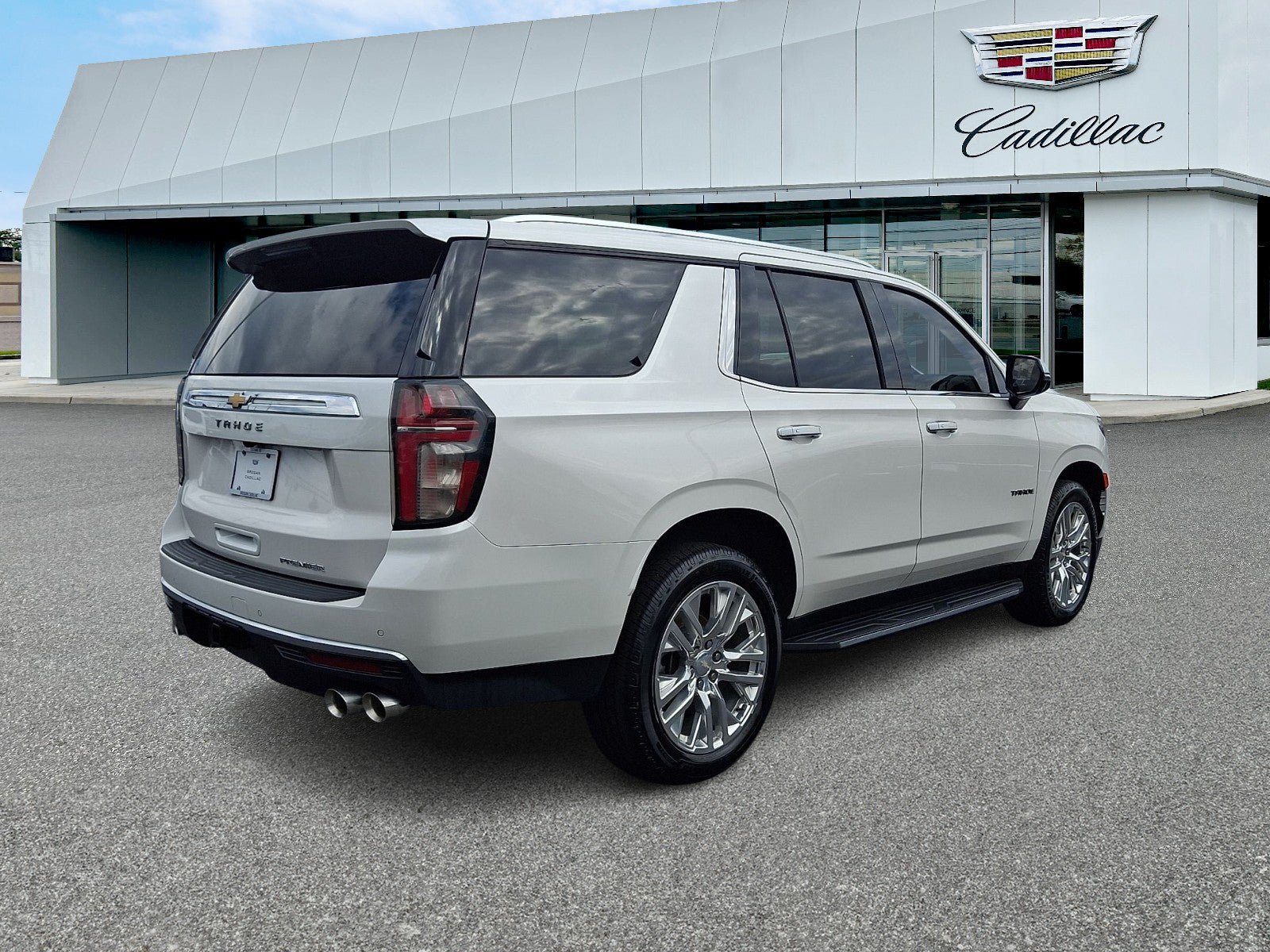Used 2021 Chevrolet Tahoe Premier AWD/4WD image 6