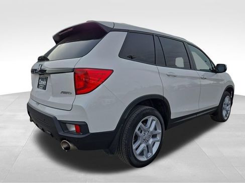 Used 2025 Honda Passport EX-L image 15