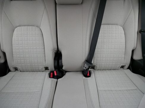 Certified 2026 Honda HR-V LX image 13