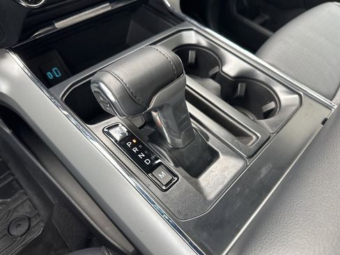 New 2024 Ford F150 Lariat w/ FX4 Off-Road Package image 60