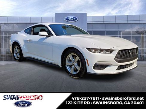 Used 2024 Ford Mustang Coupe image 1