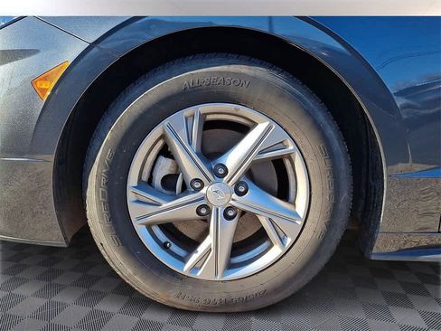 Used 2023 Hyundai Sonata SE w/ Cargo Package image 7