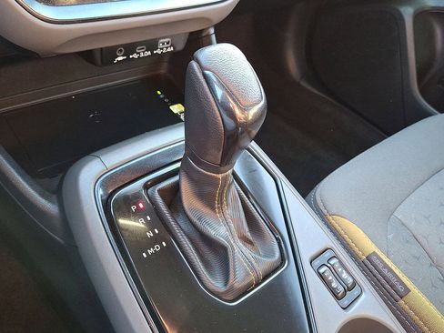 Used 2024 Subaru Crosstrek 2.5i Sport image 12