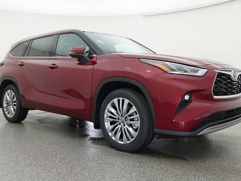 New 2026 Toyota Highlander Platinum AWD/4WD image 29