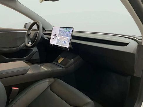 Used 2024 Tesla Model 3 Standard Range RWD image 22