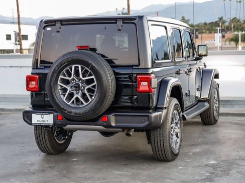 New 2025 Jeep Wrangler Sahara image 9