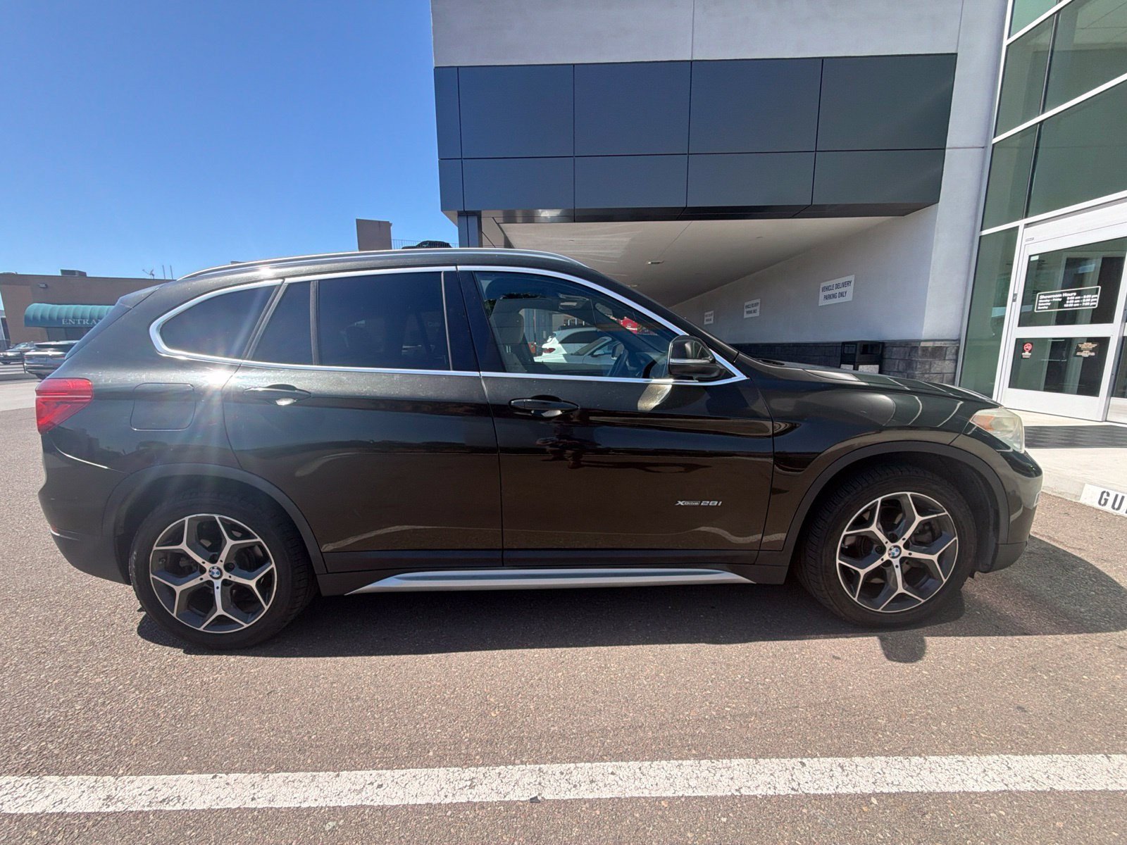 Used 2016 BMW X1 xDrive28i AWD/4WD image 4