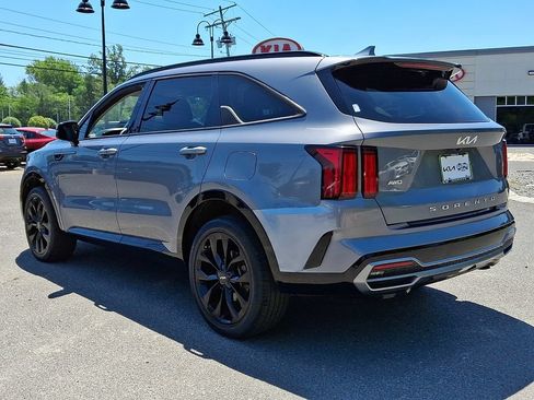 Used 2022 Kia Sorento SX AWD/4WD image 4
