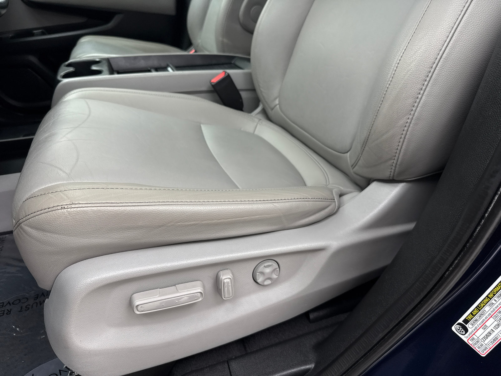 Used 2021 Honda Odyssey EX-L image 34