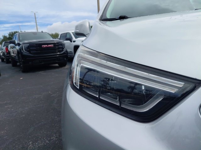 Used 2018 Buick Encore Premium w/ Experience Buick Package FWD image 13