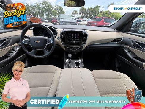 Used 2023 Chevrolet Traverse LS FWD image 22