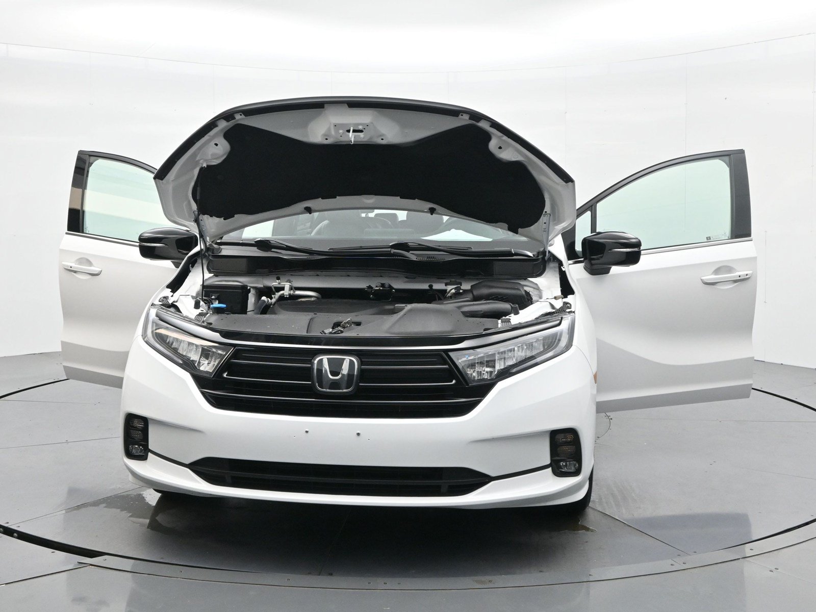 Used 2024 Honda Odyssey Sport image 35