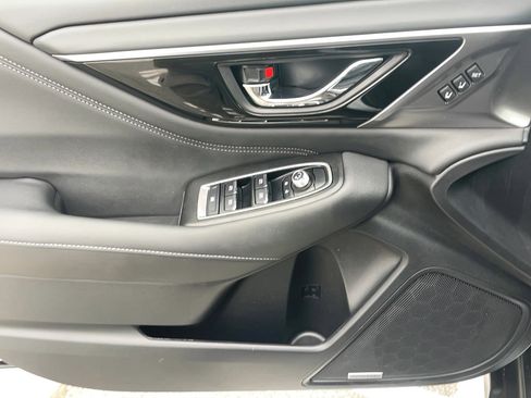 Used 2024 Subaru Outback Limited image 6