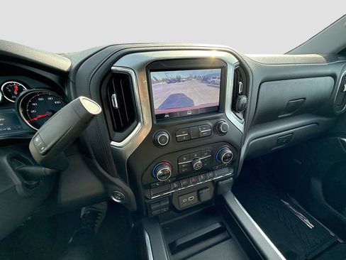 Used 2021 Chevrolet Silverado 1500 LT Trail Boss w/ Convenience Package II image 15