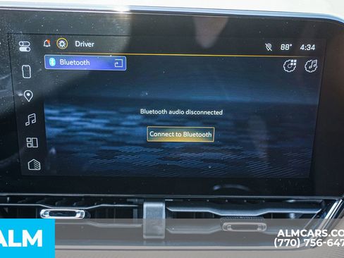 Used 2025 Chevrolet Equinox ACTIV w/ Safety and Technology Package AWD/4WD image 44