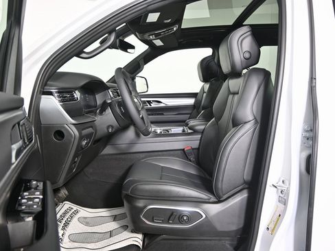 New 2026 Jeep Grand Wagoneer Limited image 22