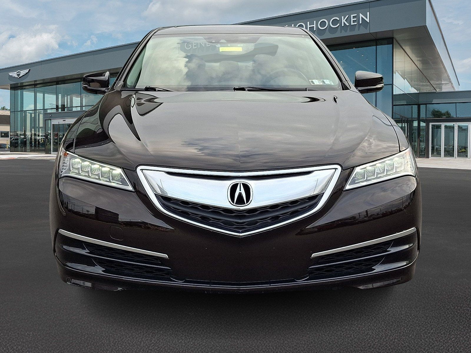 Used 2015 Acura TLX w/ Technology Package FWD image 3