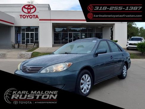 Used 2006 Toyota Camry LE FWD image 1