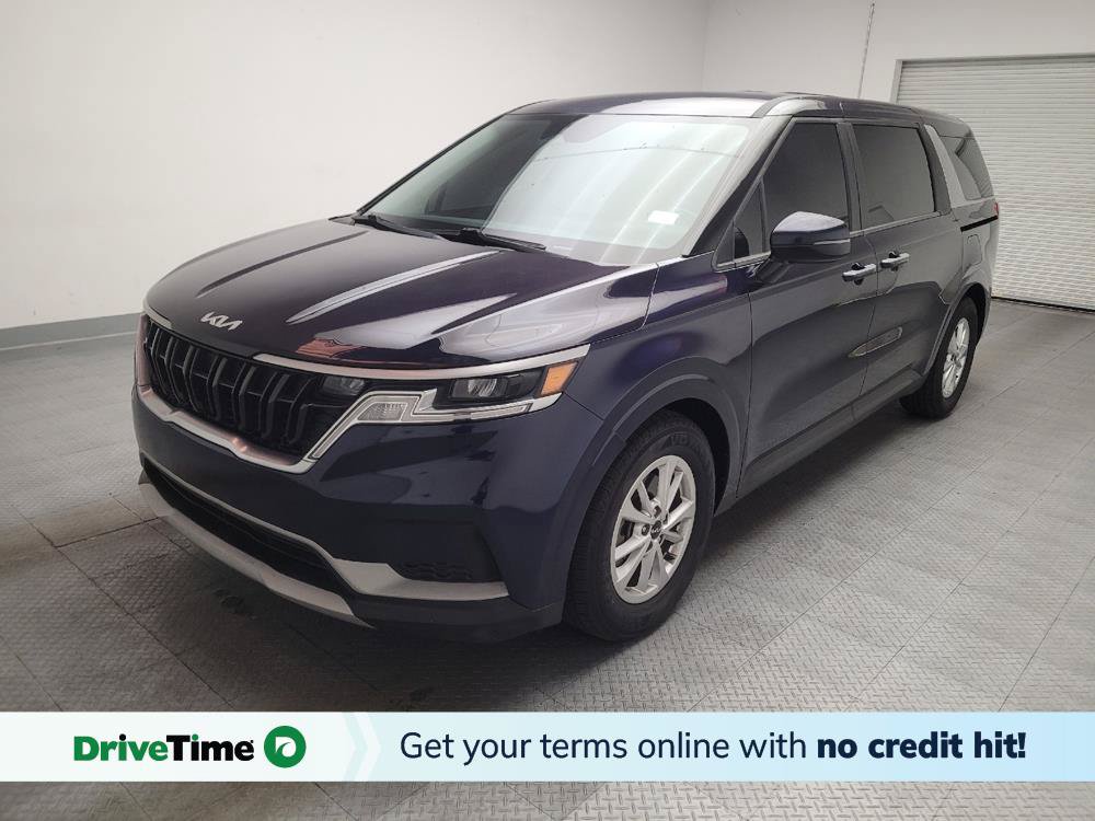 Used 2022 Kia Carnival LX FWD image 1