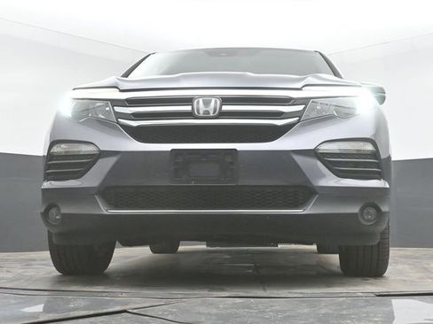 Used 2016 Honda Pilot Touring image 28