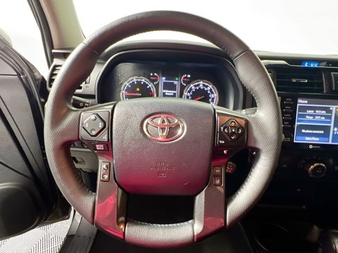 Used 2023 Toyota 4Runner TRD Off-Road image 17