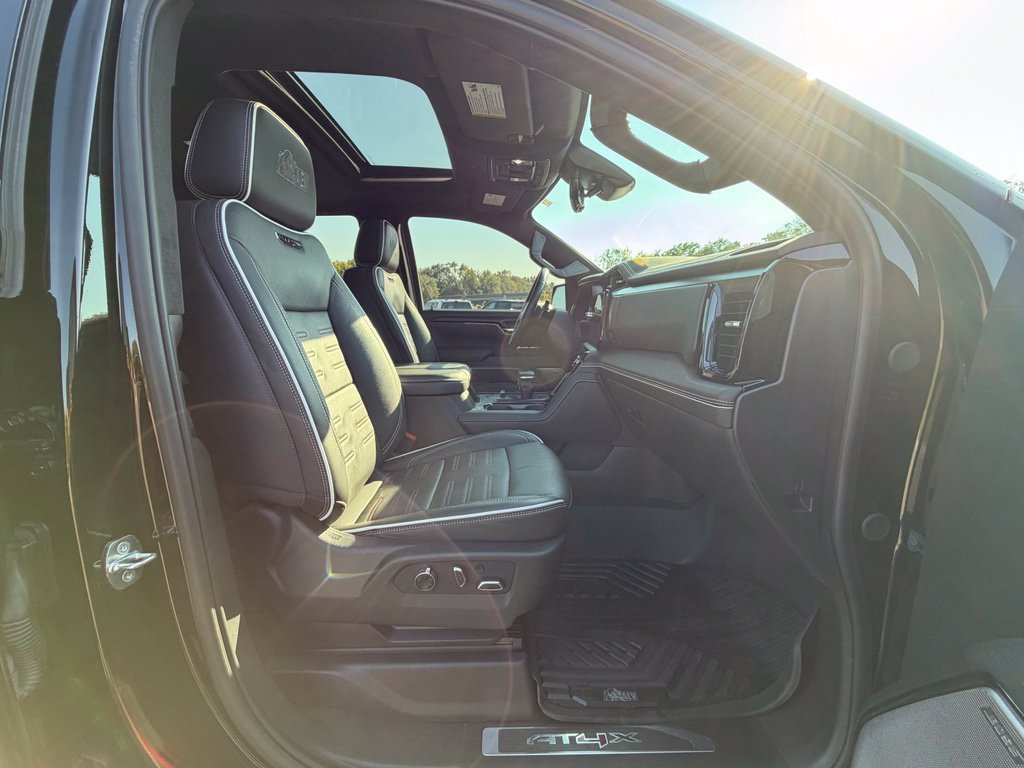 Used 2024 GMC Sierra 1500 AT4X w/ AT4X AEV Edition AWD/4WD image 23