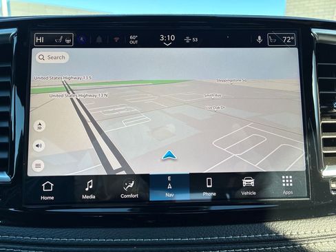 New 2026 Chrysler Pacifica Limited w/ Uconnect Theater Family Group image 20