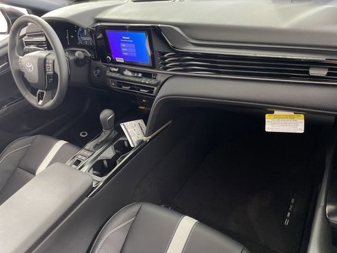 New 2026 Toyota Camry SE image 24