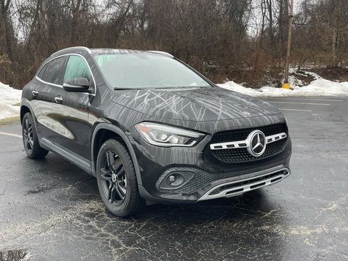Used 2023 Mercedes-Benz GLA 250 4MATIC image 1