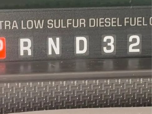 Used 2010 Ford F450 165 W.B. 2D image 12