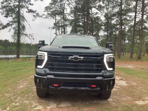 New 2026 Chevrolet Silverado 2500 LT w/ Trail Boss Package AWD/4WD image 7