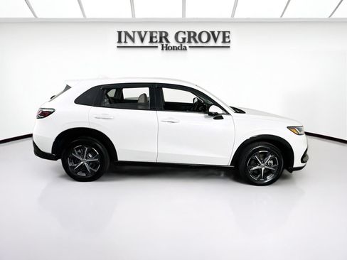 Used 2025 Honda HR-V EX-L image 4