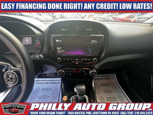 Used 2022 Kia Soul S FWD image 32